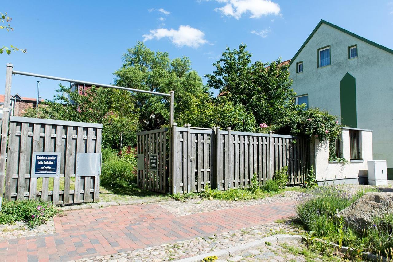 Das Alte Kino In Barth - Das Gartenhaus Kültér fotó